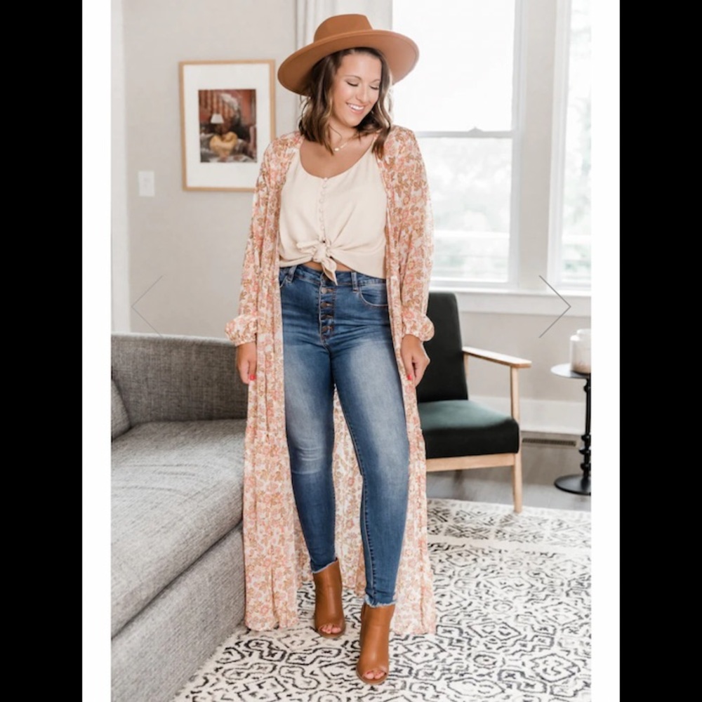 NWOT Floral Long Sleeve Duster